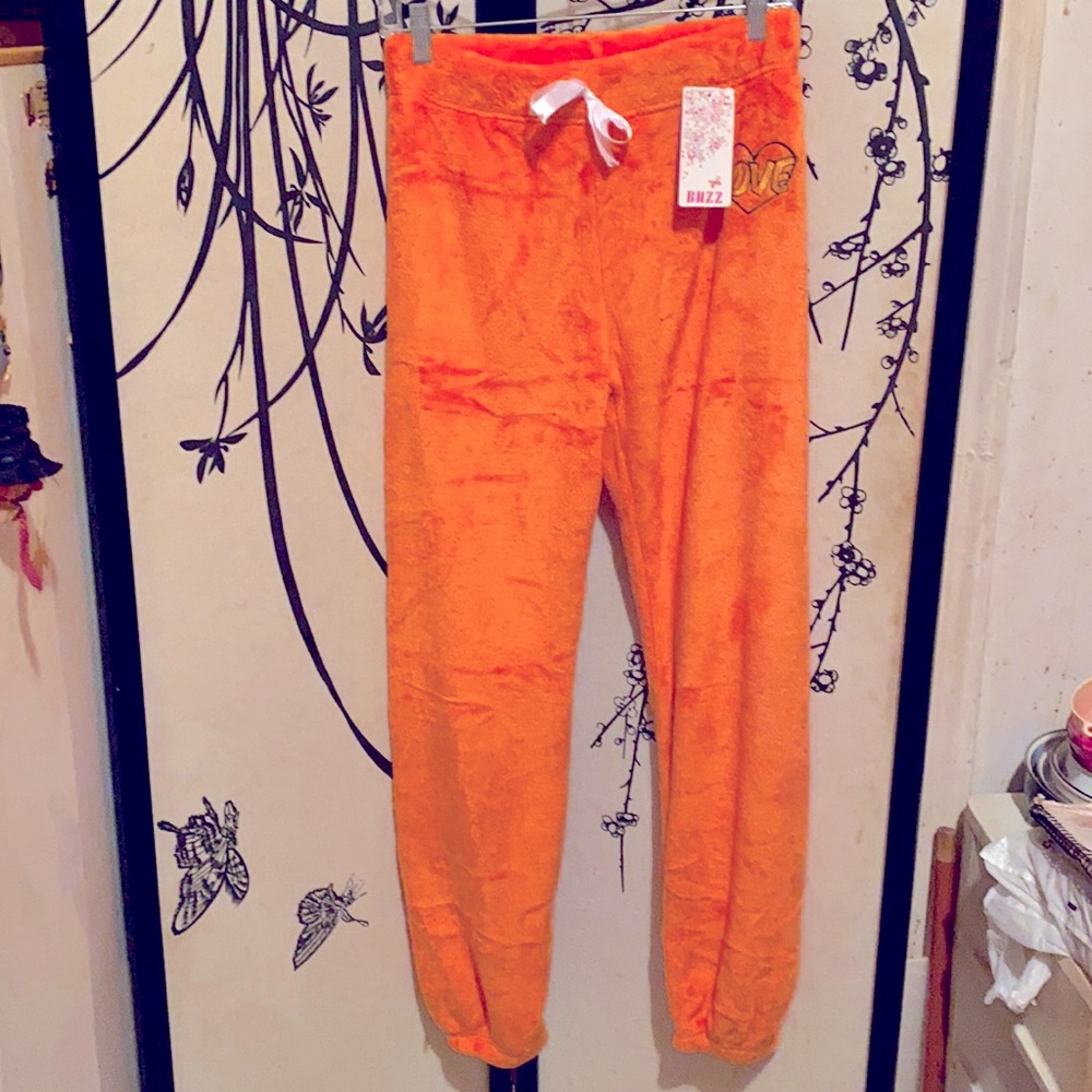 Buzz Women’s Orange  Sherpa Lined Sweatpants Athletic  Fleece Joggins W/Embroide